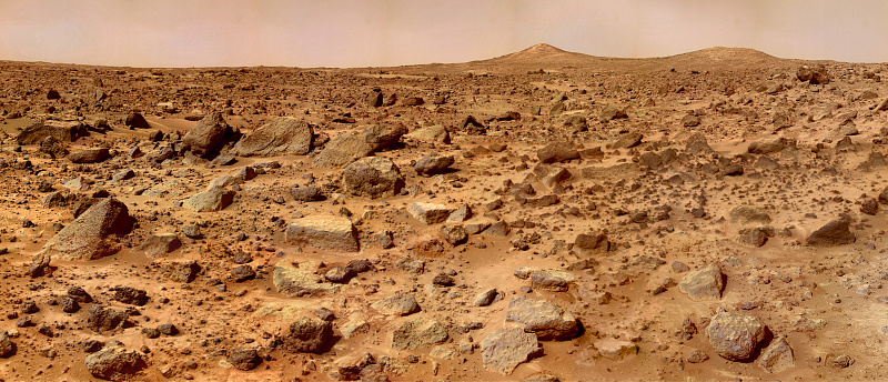 img11-av-pan[1] 火星探路者战神Vallis的降落地点。 Note the gray rocks covered by .jpg
