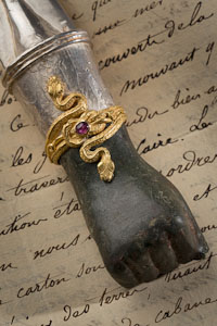 罗马的手白银和黄金纸刀1990-2010.jpg