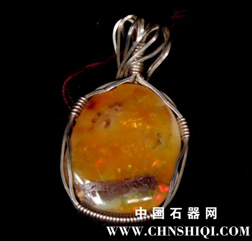 phoca_thumb_l_amber-colored_opal.jpg