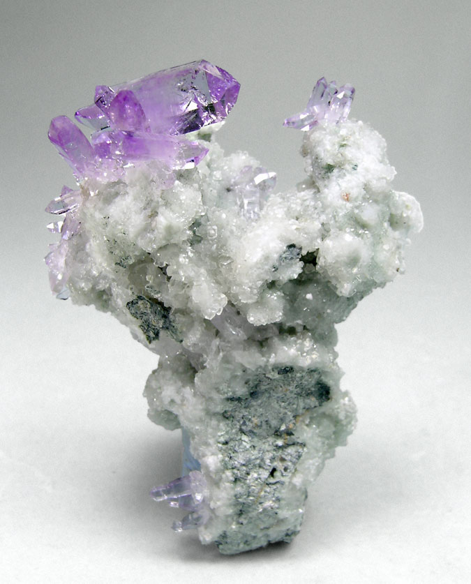 Quartz_Amethyst-MA6M5f[1].jpg